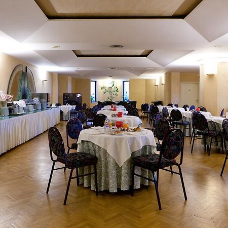 Hotel San Michele Кальтаниссетта Экстерьер фото